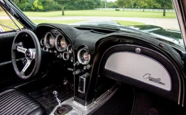 Chevrolet-Corvette-1963-Convertible-30