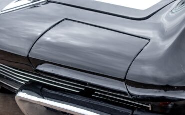 Chevrolet-Corvette-1963-Convertible-4
