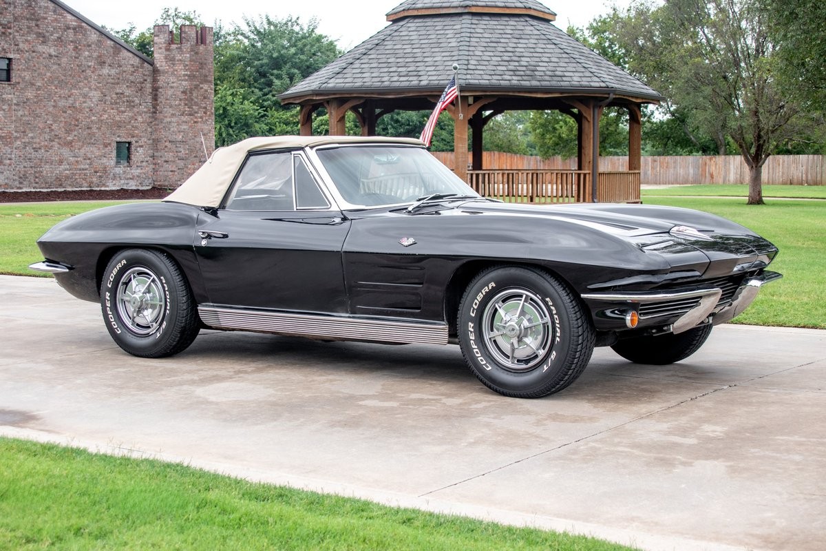 Chevrolet-Corvette-1963-Convertible-5