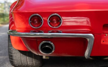 Chevrolet-Corvette-1963-Coupe-13