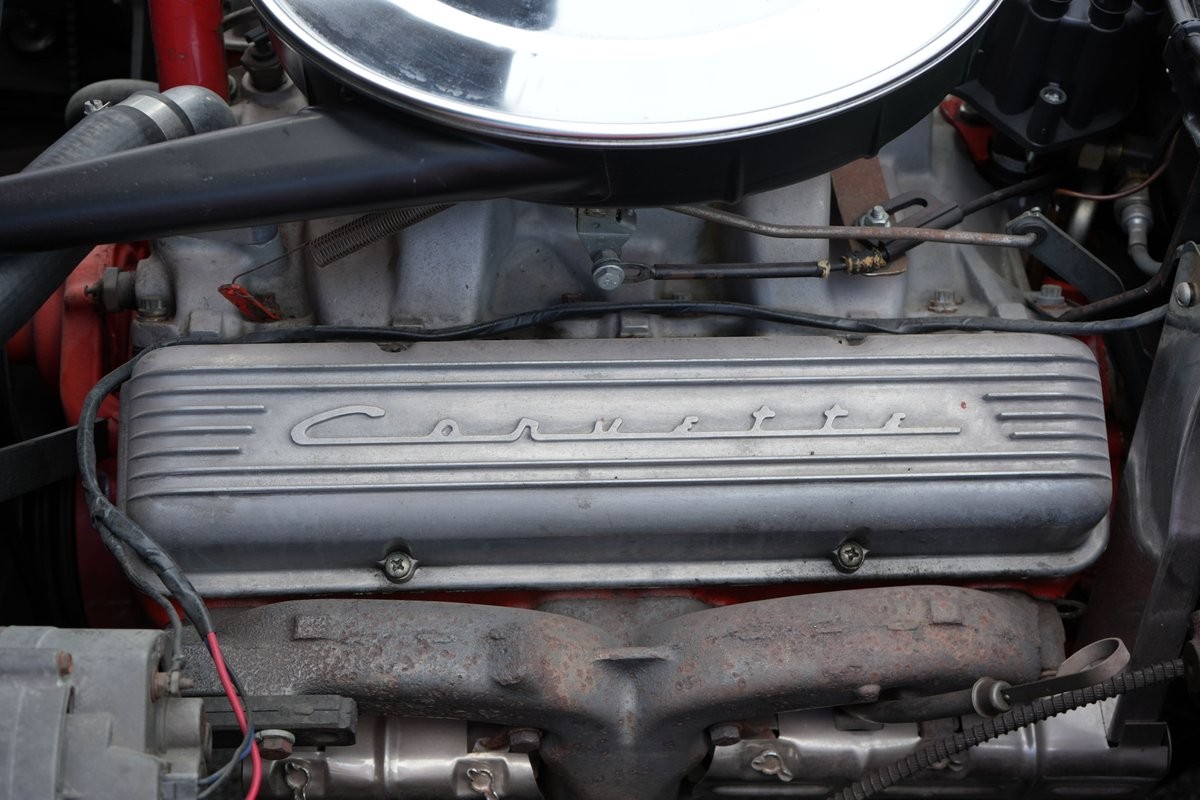 Chevrolet-Corvette-1963-Coupe-16