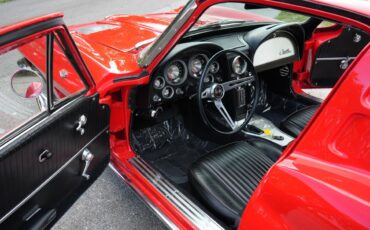 Chevrolet-Corvette-1963-Coupe-19