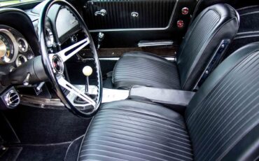 Chevrolet-Corvette-1963-Coupe-21