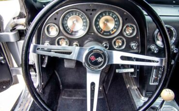 Chevrolet-Corvette-1963-Coupe-22