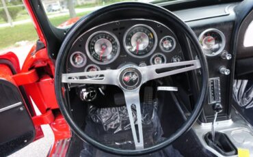 Chevrolet-Corvette-1963-Coupe-22