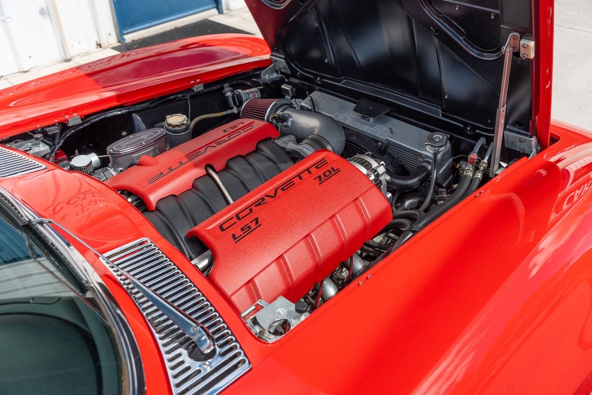 Chevrolet-Corvette-1963-Coupe-27