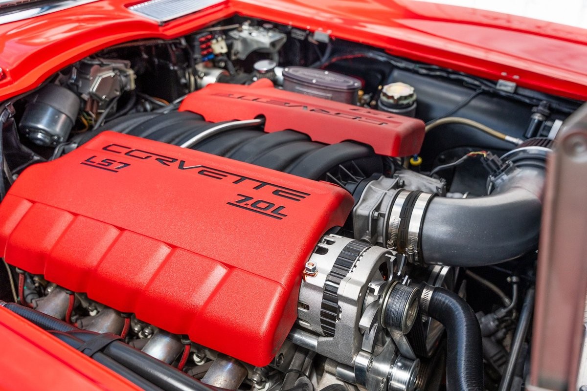 Chevrolet-Corvette-1963-Coupe-28
