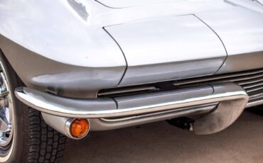 Chevrolet-Corvette-1963-Coupe-4