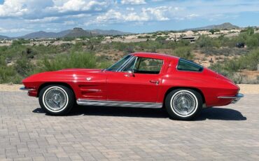 Chevrolet-Corvette-1963-Coupe-4
