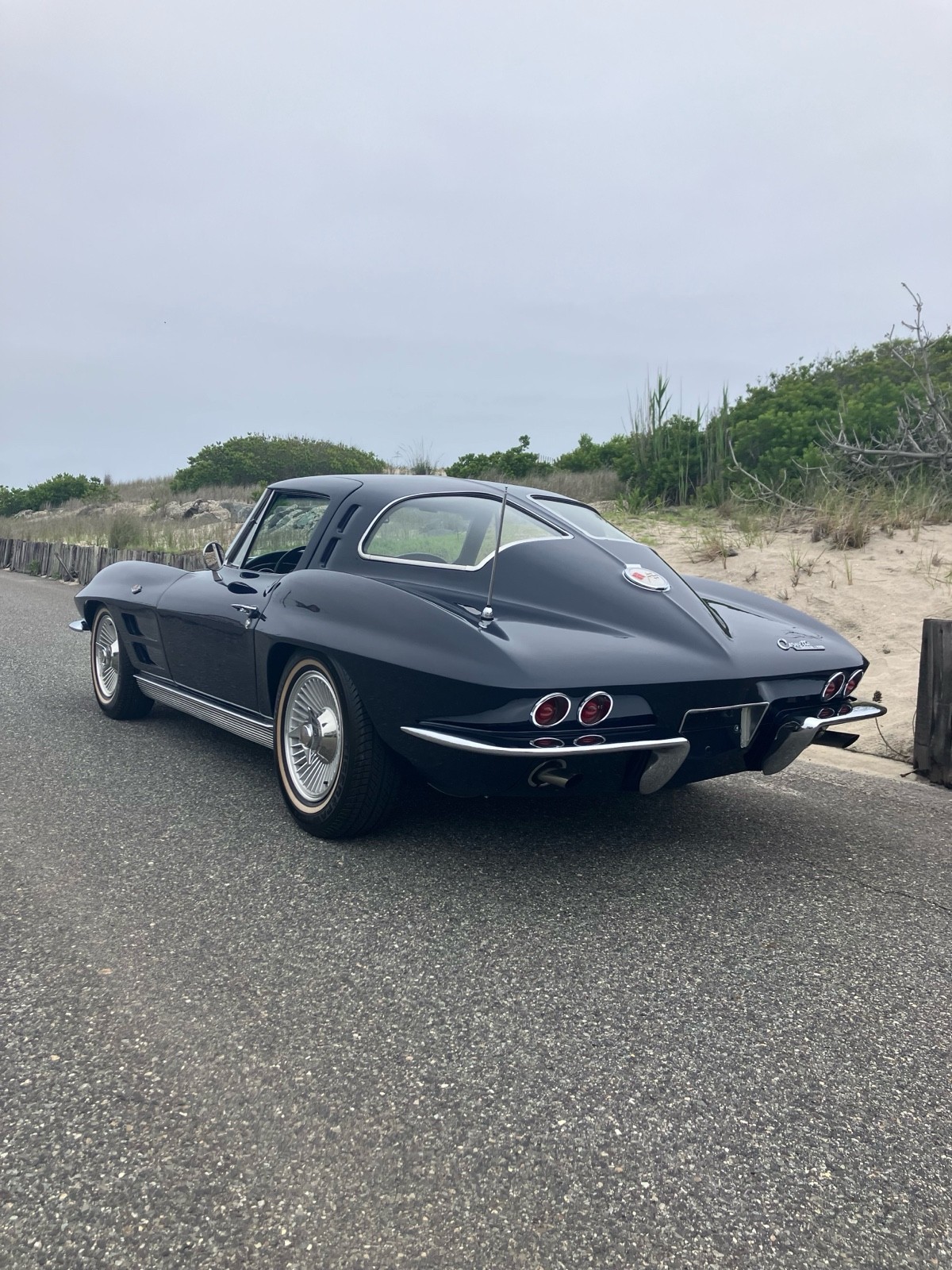Chevrolet-Corvette-1963-Coupe-5