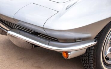 Chevrolet-Corvette-1963-Coupe-5