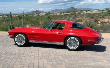 Chevrolet-Corvette-1963-Coupe-5