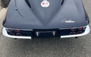 Chevrolet-Corvette-1963-Coupe-8