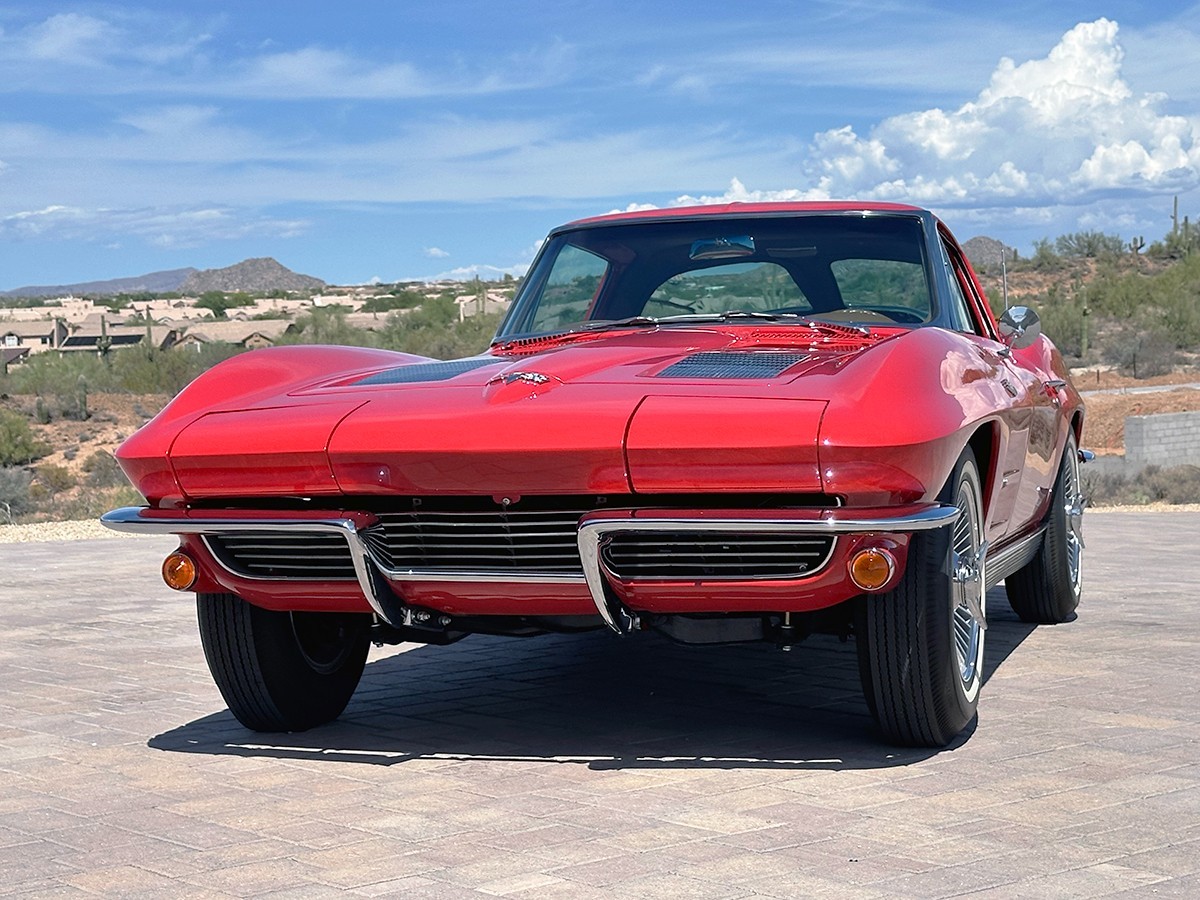 Chevrolet-Corvette-1963-Coupe-8