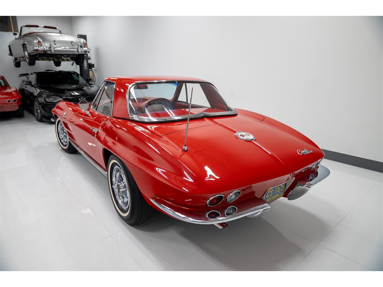 Chevrolet-Corvette-1963-Red-Red-10
