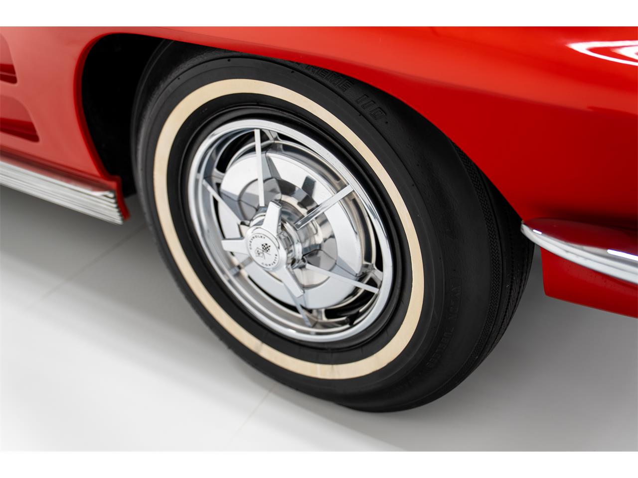 Chevrolet-Corvette-1963-Red-Red-14