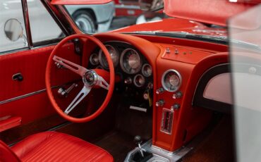 Chevrolet-Corvette-1963-Red-Red-19