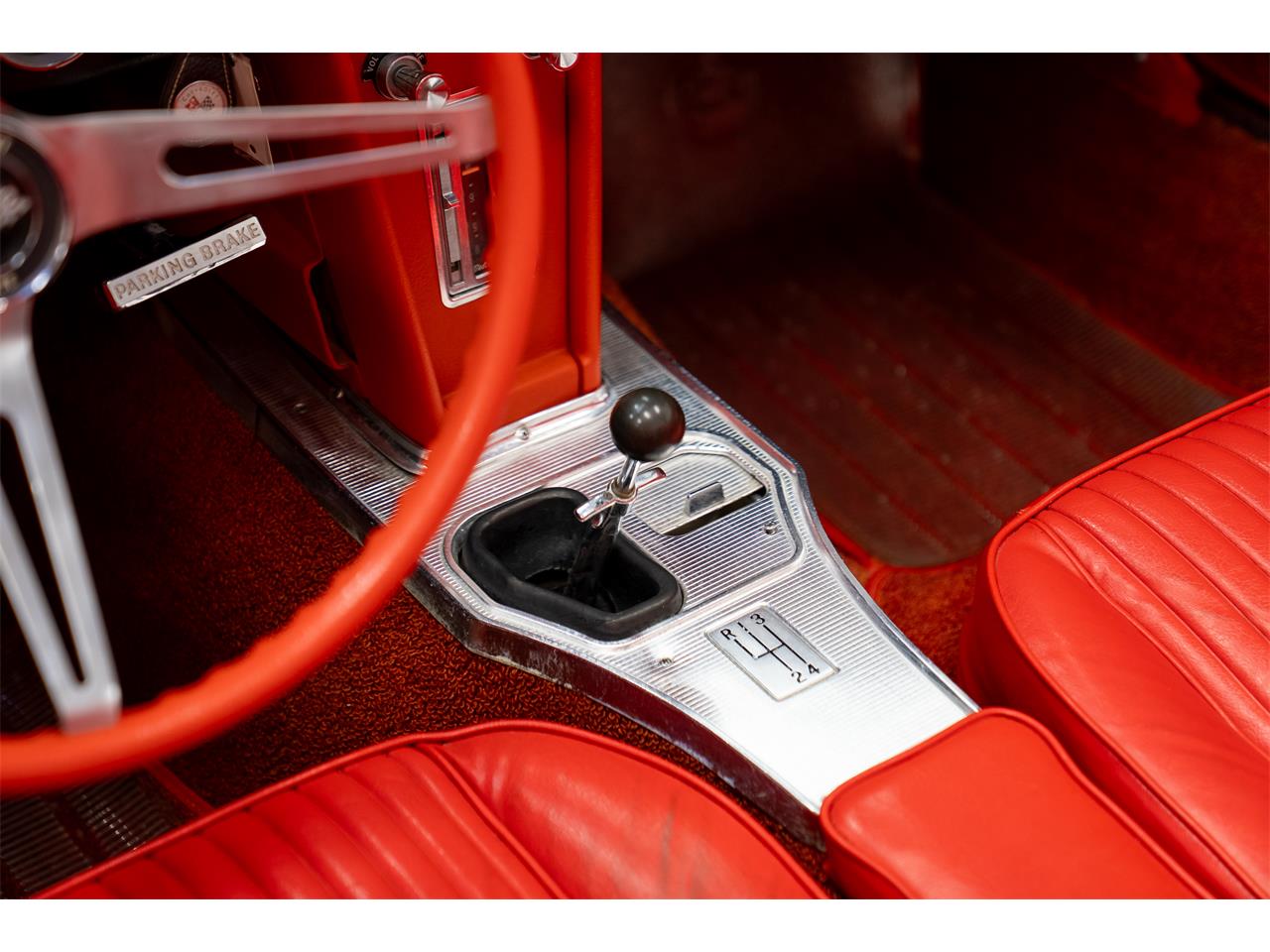 Chevrolet-Corvette-1963-Red-Red-21