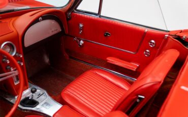 Chevrolet-Corvette-1963-Red-Red-25
