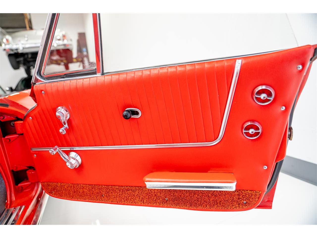 Chevrolet-Corvette-1963-Red-Red-3