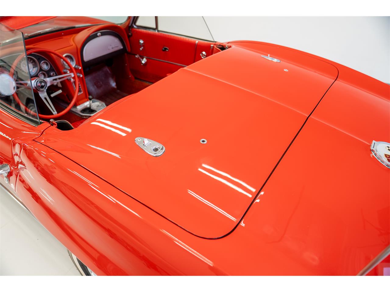 Chevrolet-Corvette-1963-Red-Red-34