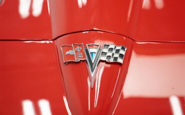 Chevrolet-Corvette-1963-Red-Red-40