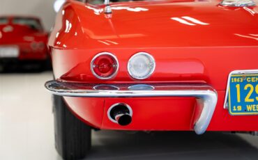 Chevrolet-Corvette-1963-Red-Red-42