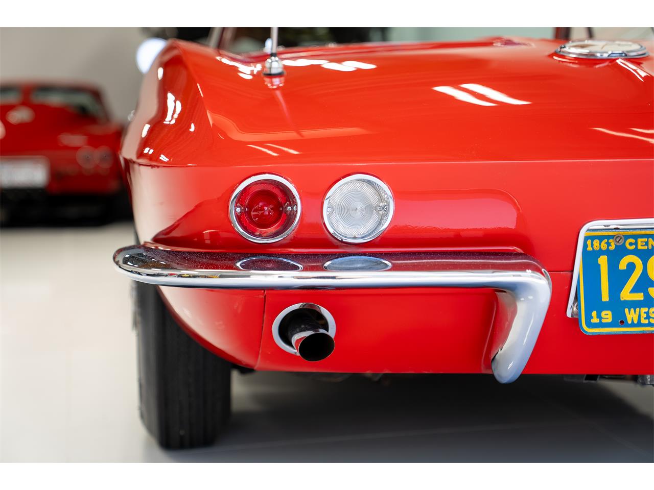 Chevrolet-Corvette-1963-Red-Red-42