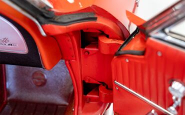 Chevrolet-Corvette-1963-Red-Red-47