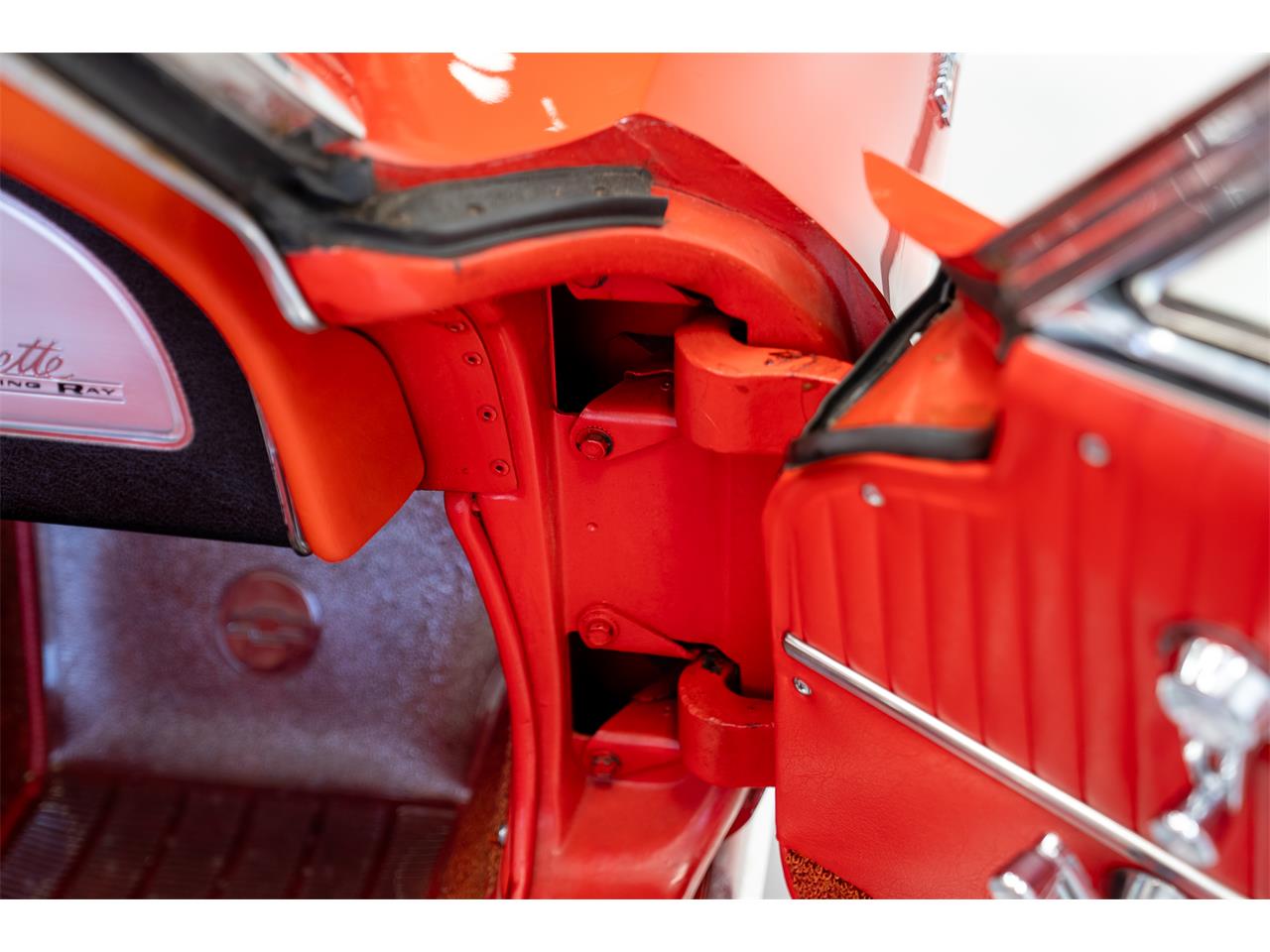 Chevrolet-Corvette-1963-Red-Red-47