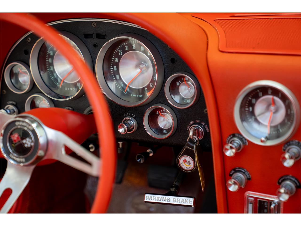 Chevrolet-Corvette-1963-Red-Red-49