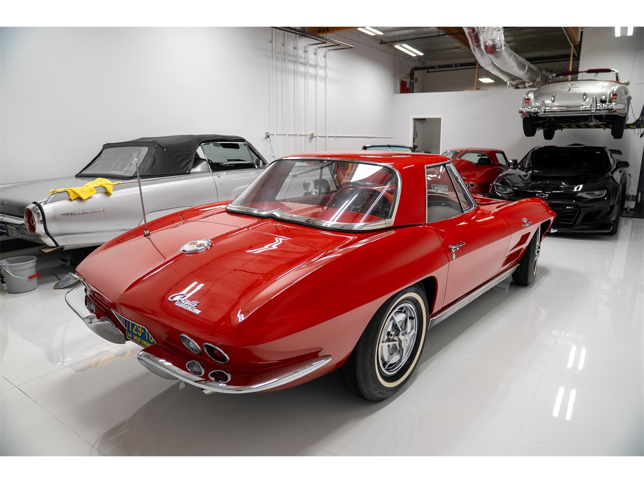 Chevrolet-Corvette-1963-Red-Red-8