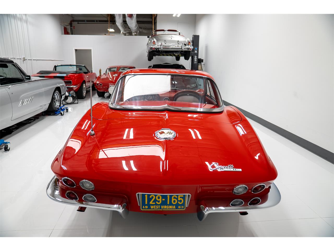 Chevrolet-Corvette-1963-Red-Red-9