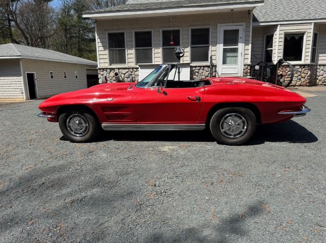 Chevrolet-Corvette-1963-Riverside-Red
