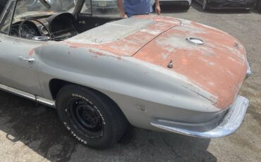 Chevrolet-Corvette-1964-Convertible-10