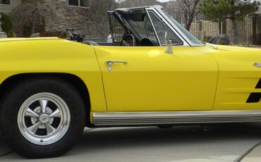 Chevrolet-Corvette-1964-Convertible-11