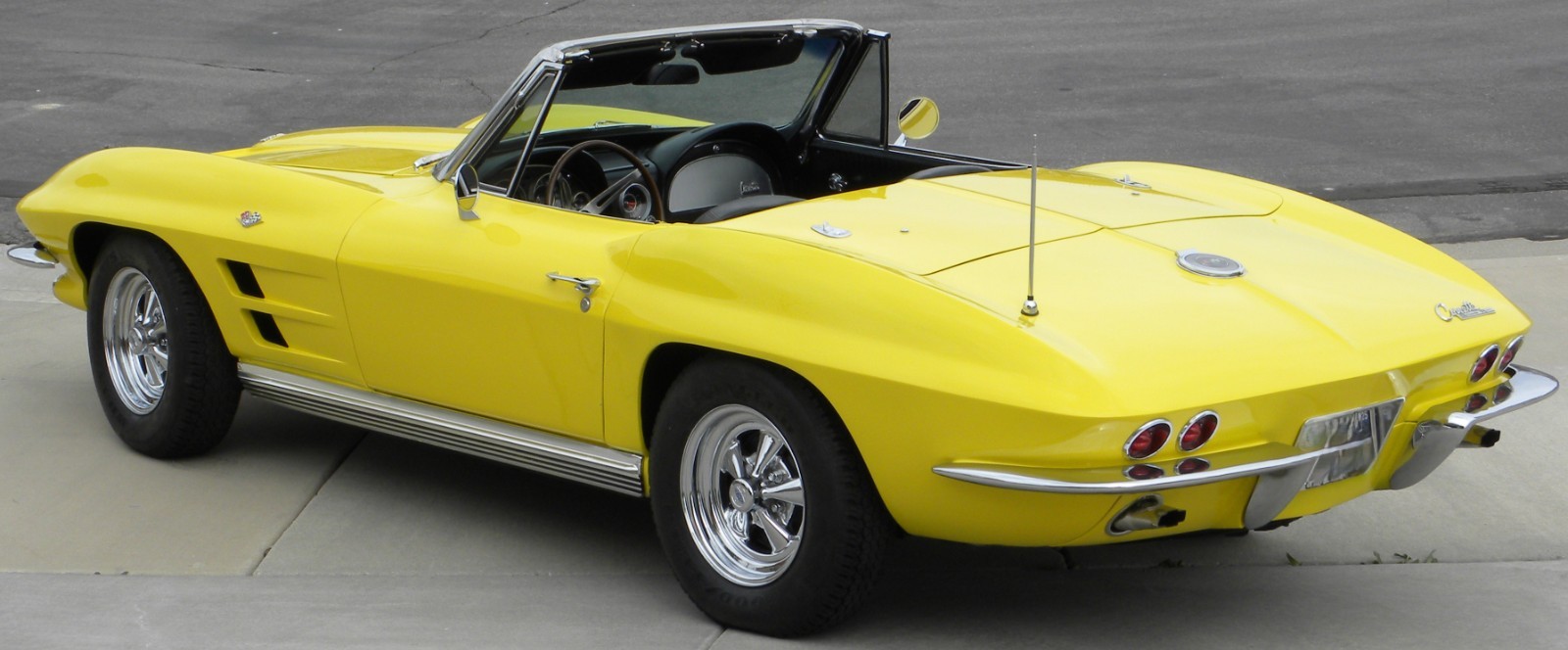 Chevrolet-Corvette-1964-Convertible-14