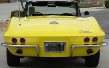 Chevrolet-Corvette-1964-Convertible-15