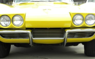 Chevrolet-Corvette-1964-Convertible-25