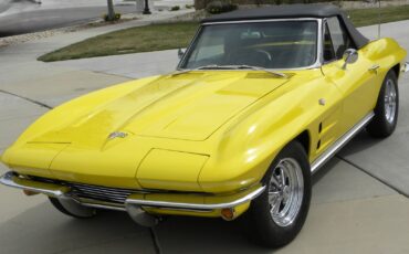 Chevrolet-Corvette-1964-Convertible-4