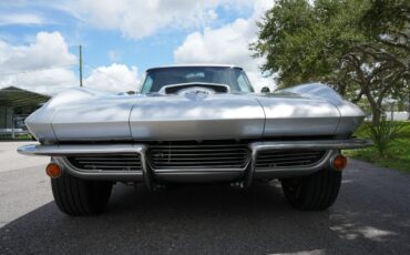 Chevrolet-Corvette-1964-Coupe-12