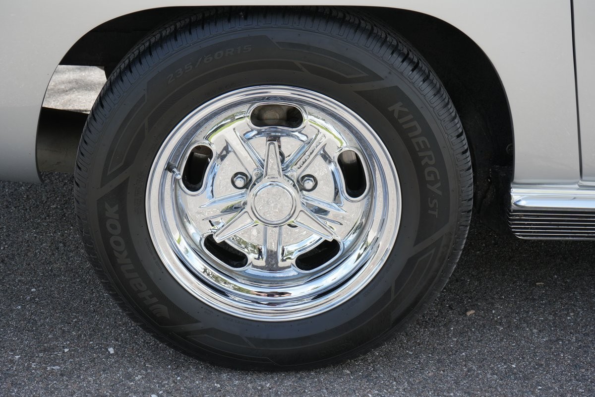 Chevrolet-Corvette-1964-Coupe-21