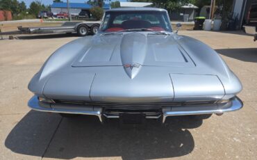 Chevrolet-Corvette-1964-Coupe-3