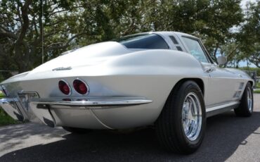 Chevrolet-Corvette-1964-Coupe-7