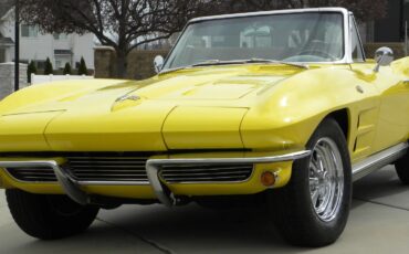 Chevrolet-Corvette-1964-Daytona-Yellow-Black-15
