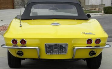 Chevrolet-Corvette-1964-Daytona-Yellow-Black-8