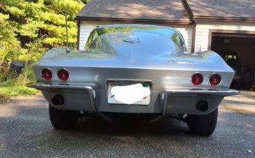 Chevrolet-Corvette-1964-Silver-Black-3