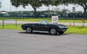 Chevrolet-Corvette-1965-2-Door-31