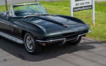 Chevrolet-Corvette-1965-2-Door-32