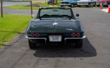 Chevrolet-Corvette-1965-2-Door-39